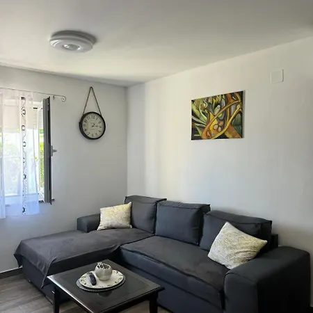Appartement Heart Of Stone à Tulisevica Extérieur photo